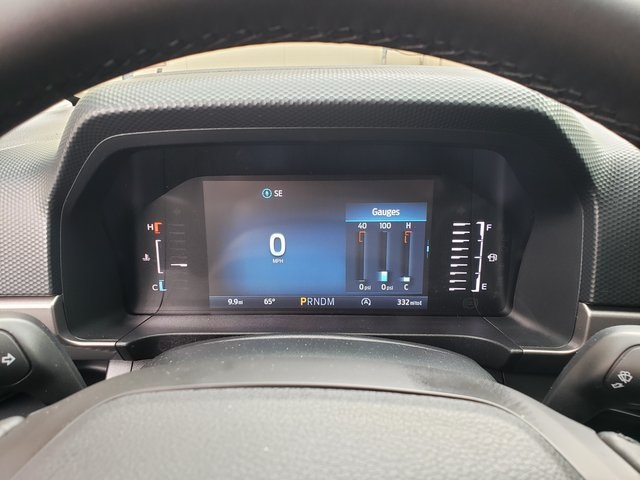 Vehicle image 27 of 33