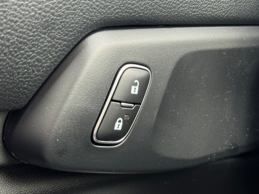 2025 Ford Ranger XLT Image 15 of 20