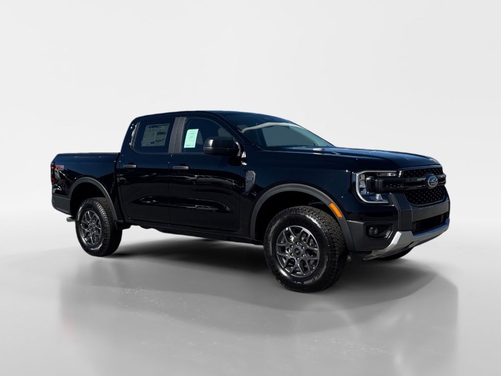 2025 Ford Ranger XLT Image 3 of 20