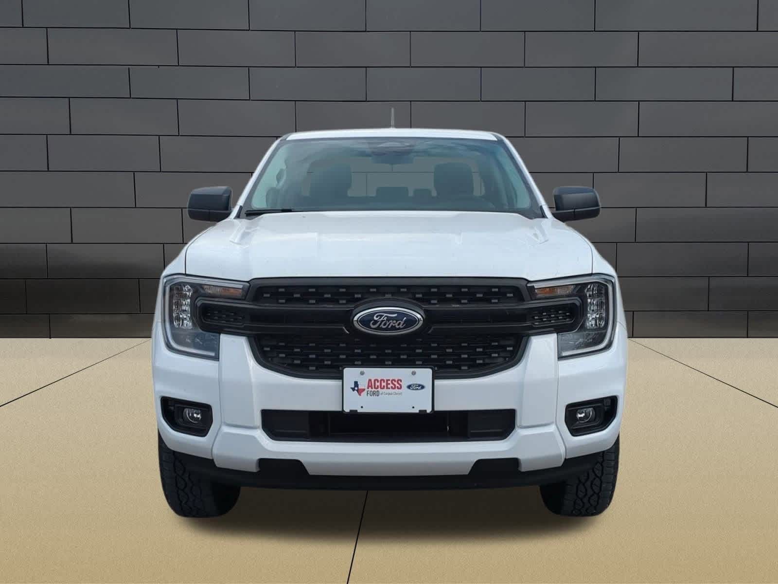 2025 Ford Ranger XL Image 3 of 32