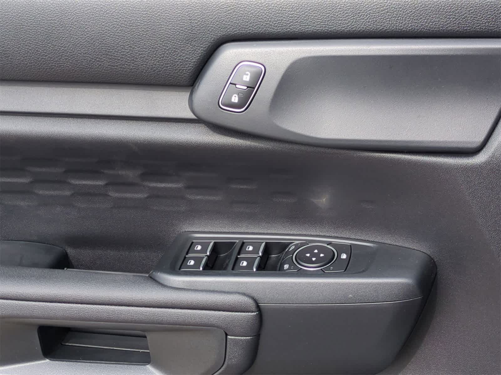 2025 Ford Ranger XL Image 25 of 32