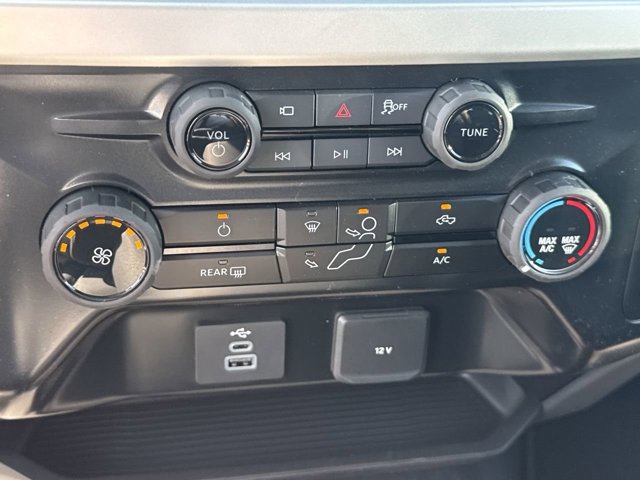 Vehicle image 49 of 62