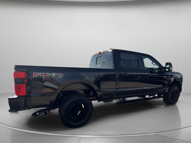 Vehicle image 20 of 62