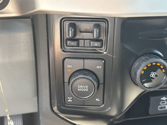 Vehicle image 50 of 62