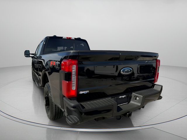 Vehicle image 33 of 62