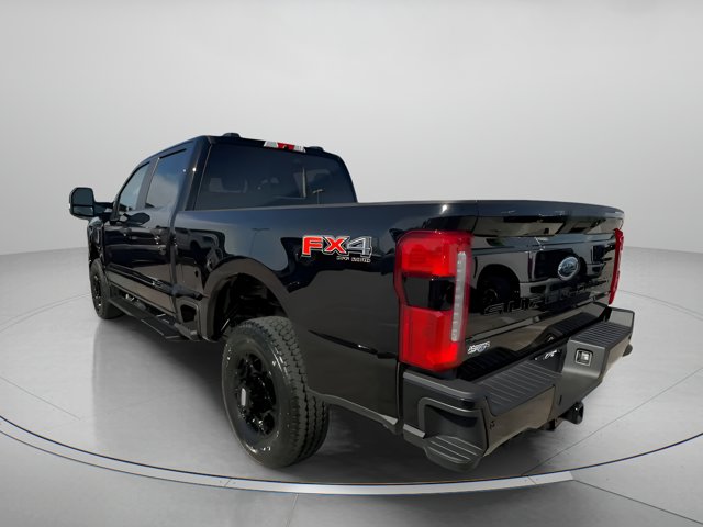 Vehicle image 31 of 62