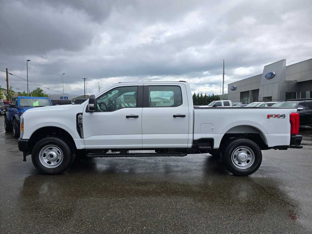 Vehicle image 2 of 23