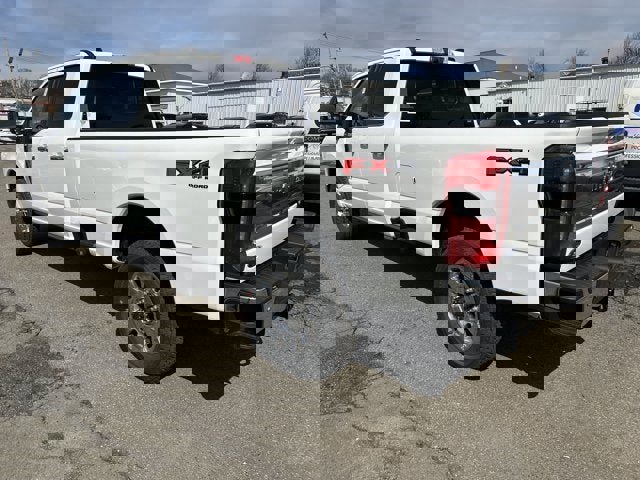 Vehicle image 5 of 33