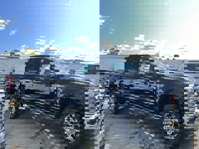 Vehicle image 3 of 19