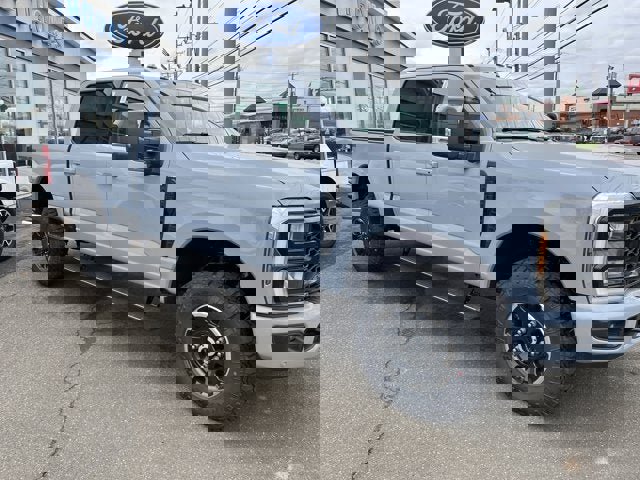 Vehicle image 2 of 27