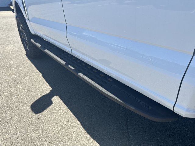 Vehicle image 28 of 31