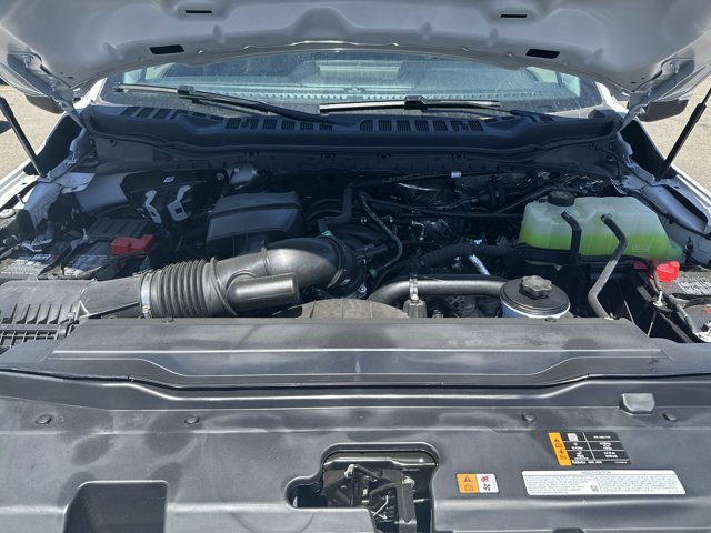 Vehicle image 9 of 31