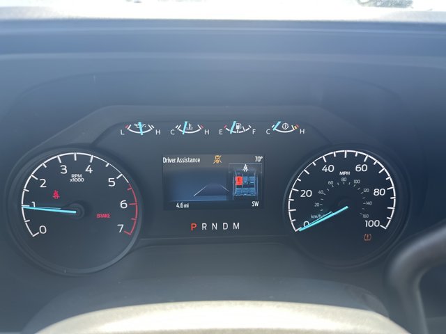 Vehicle image 16 of 31