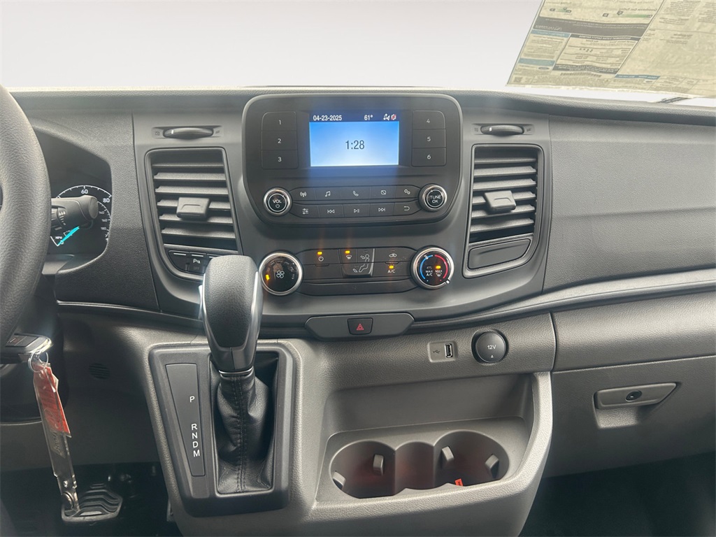 2025 Ford Transit Base Image 17 of 21