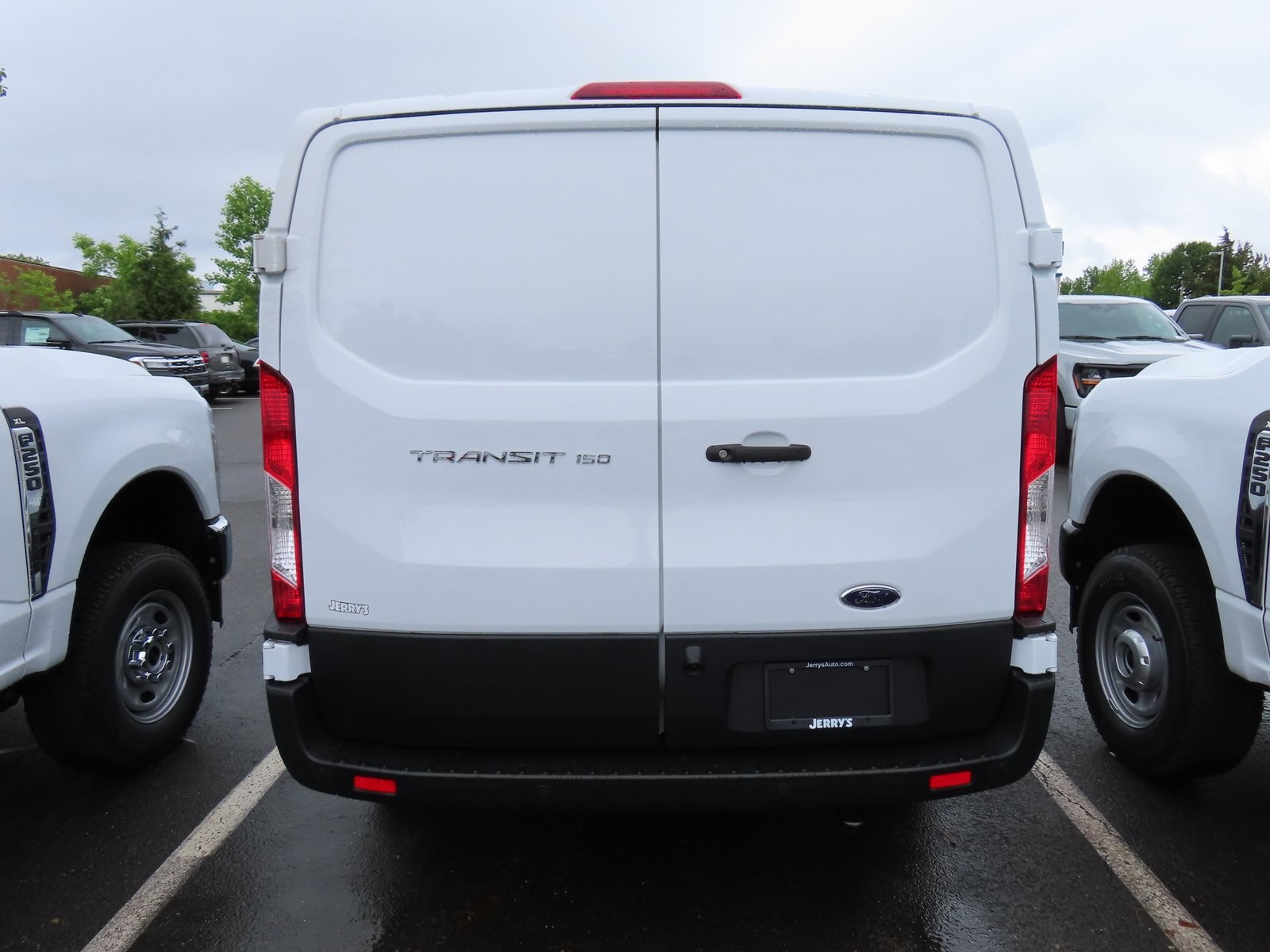 Vehicle image 5 of 16