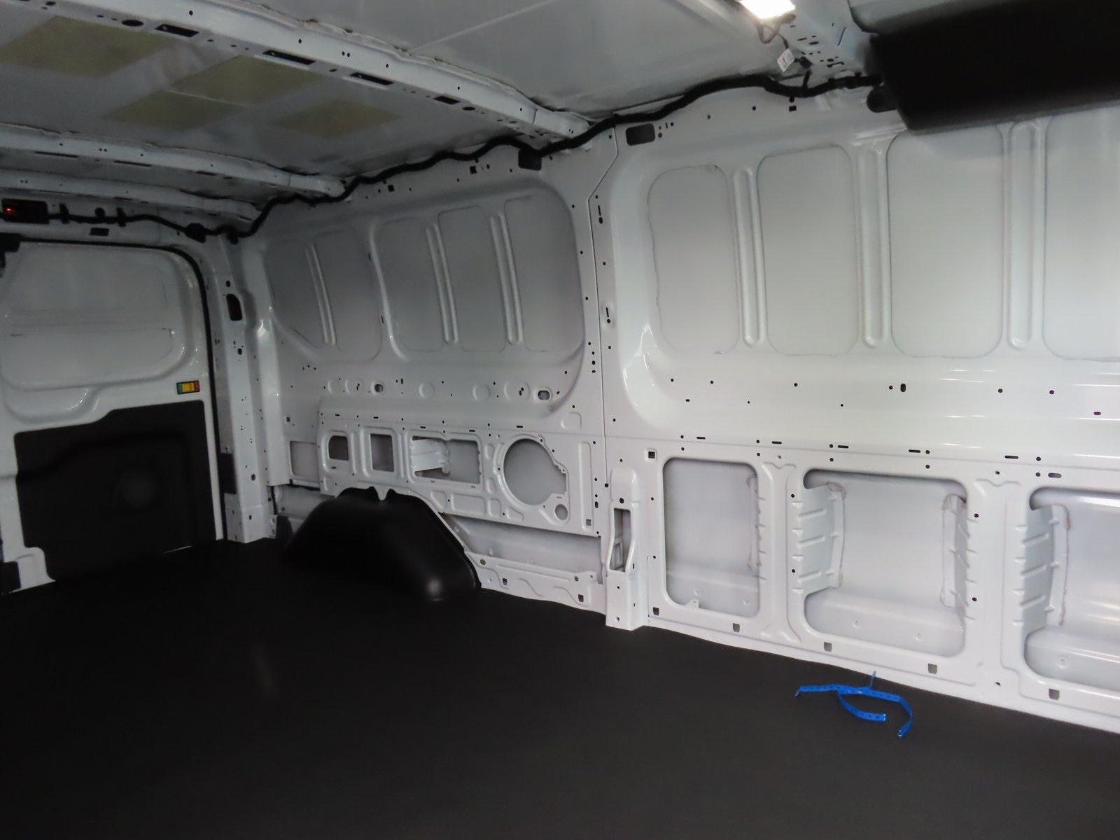 Vehicle image 16 of 16