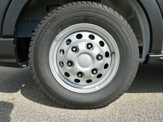 2025 Ford Transit Base Image 8 of 28