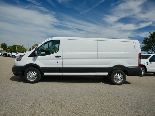 2025 Ford Transit Base Image 5 of 28