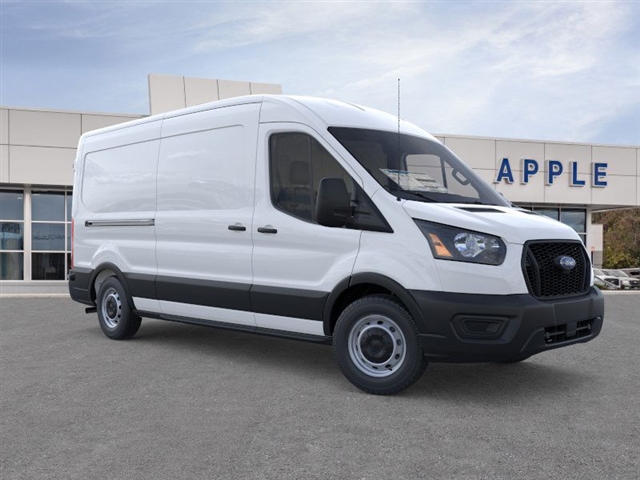 2025 Ford Transit Base Image 4 of 21