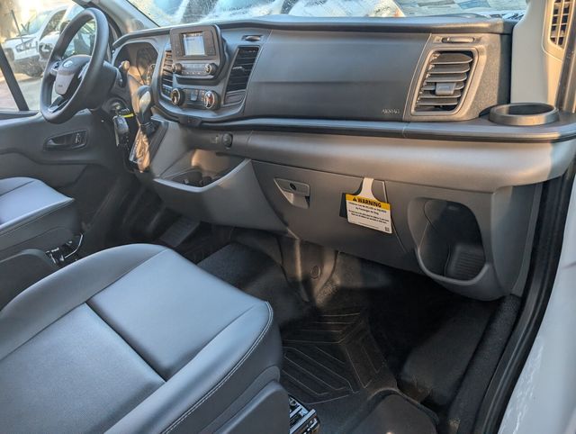 2025 Ford Transit Base Image 8 of 16
