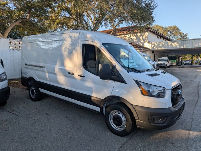 2025 Ford Transit Base Image 4 of 16