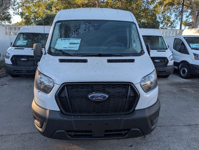2025 Ford Transit Base Image 2 of 16