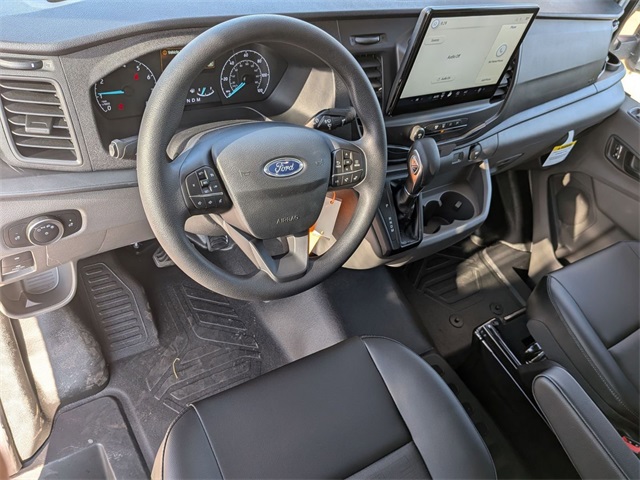 2025 Ford Transit Base Image 10 of 22