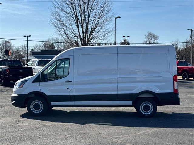 2025 Ford Transit Base Image 6 of 31