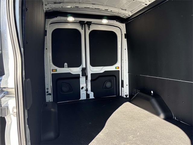 2025 Ford Transit Base Image 30 of 31