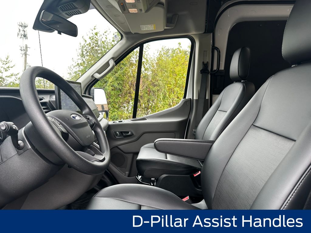 2025 Ford Transit Base Image 24 of 67