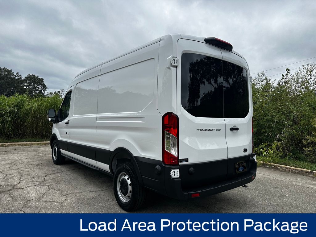 2025 Ford Transit Base Image 12 of 68