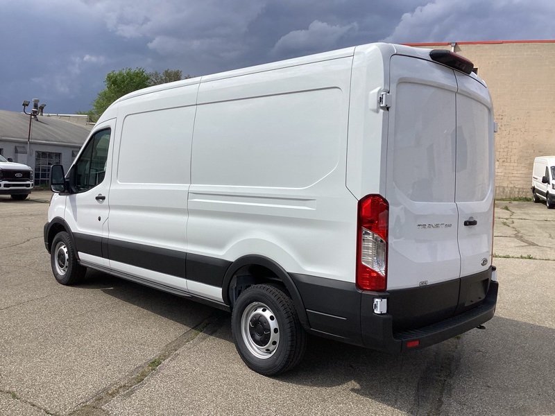 2025 Ford Transit Base Image 6 of 31