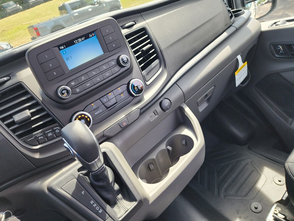 2025 Ford Transit Base Image 42 of 48