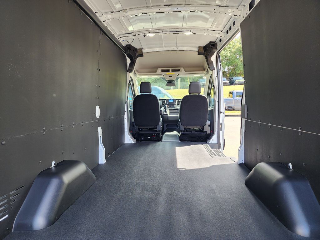 2025 Ford Transit Base Image 43 of 48