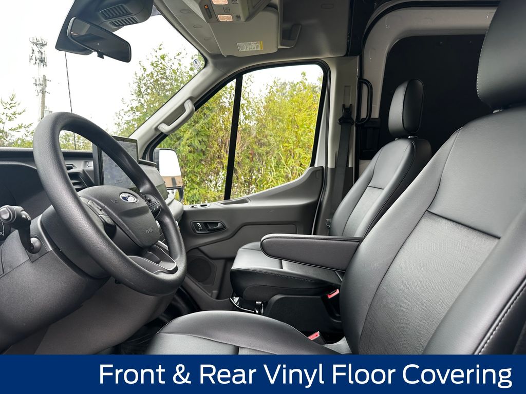 2025 Ford Transit Base Image 24 of 67