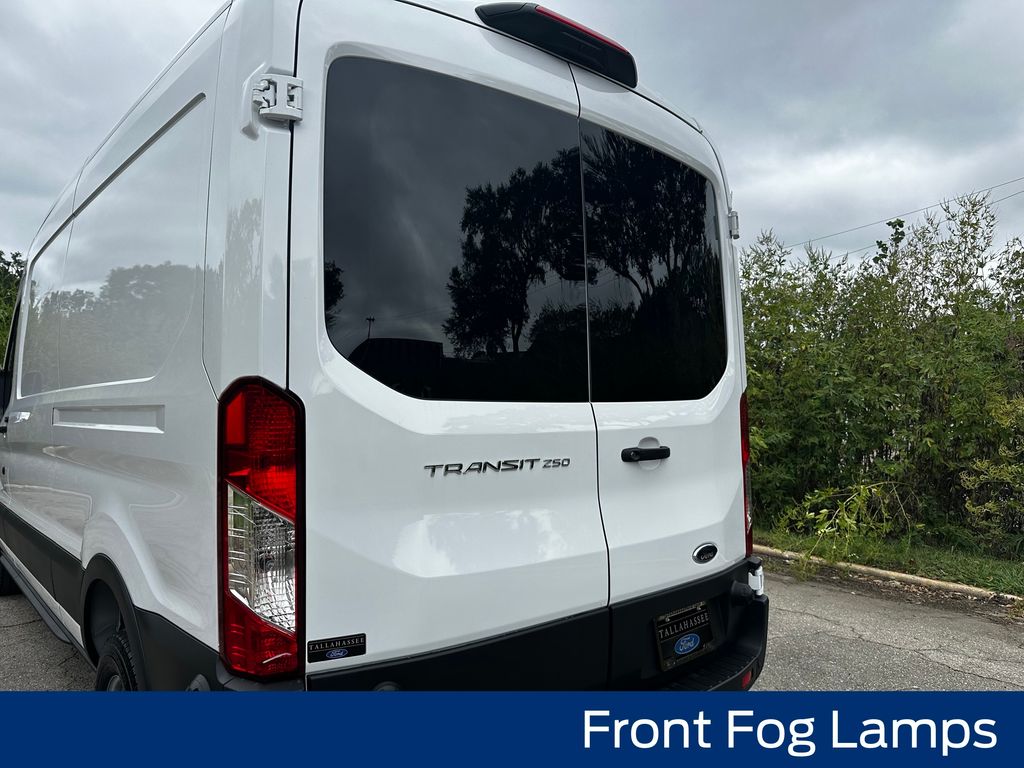 2025 Ford Transit Base Image 8 of 67