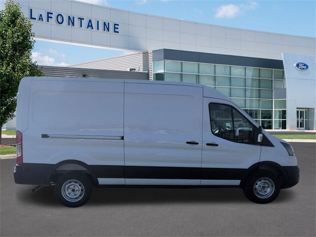 2025 Ford Transit Base Image 4 of 23