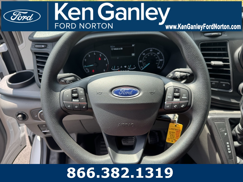 2025 Ford Transit Base Image 30 of 34