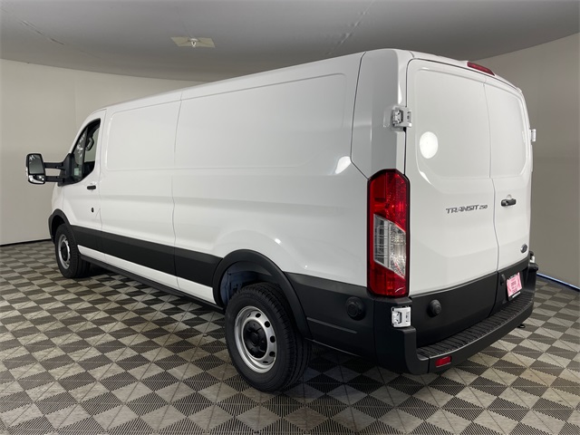 2025 Ford Transit Base Image 4 of 7