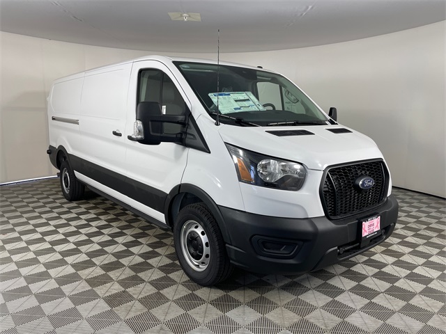 2025 Ford Transit Base Image 2 of 7