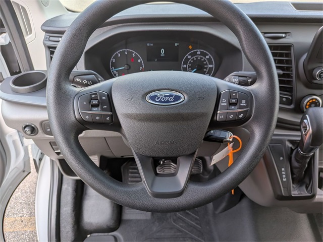 2025 Ford Transit Base Image 13 of 22