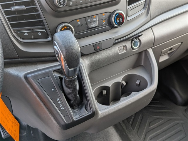 2025 Ford Transit Base Image 17 of 22