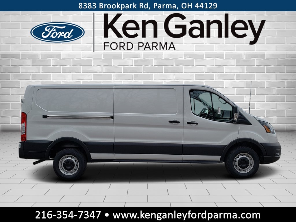 Vehicle image 4 of 27