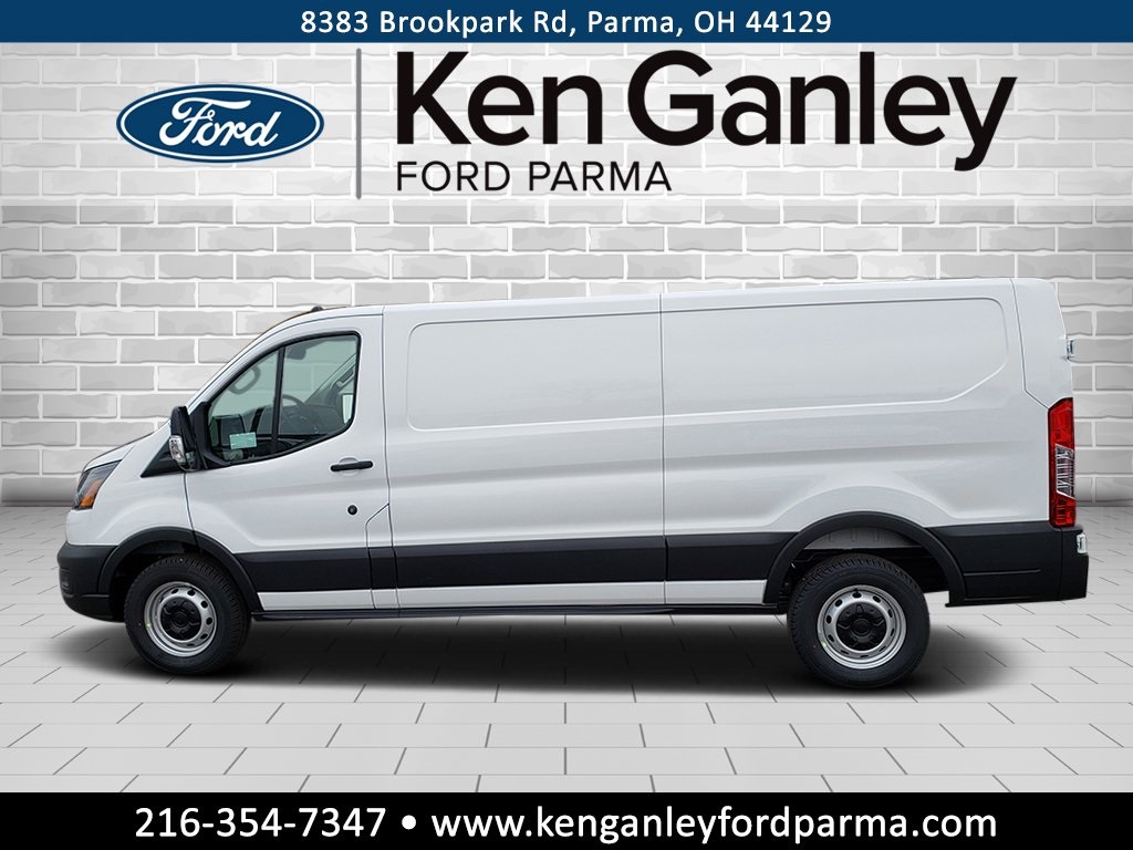 Vehicle image 8 of 27