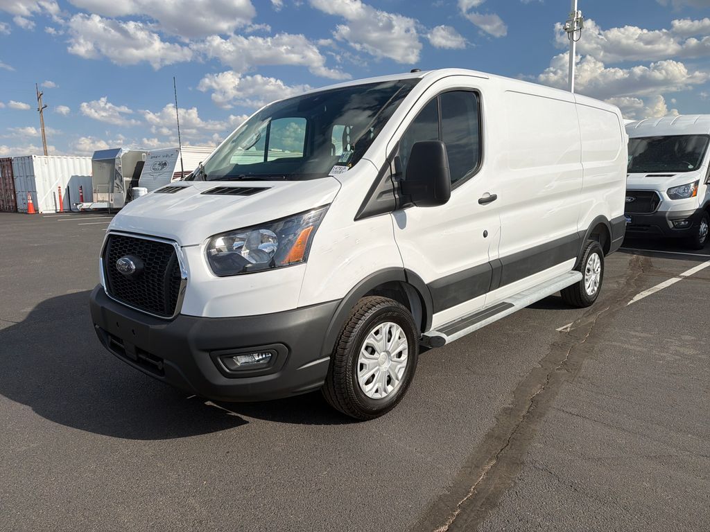 2025 Ford Transit Base Image 1 of 21