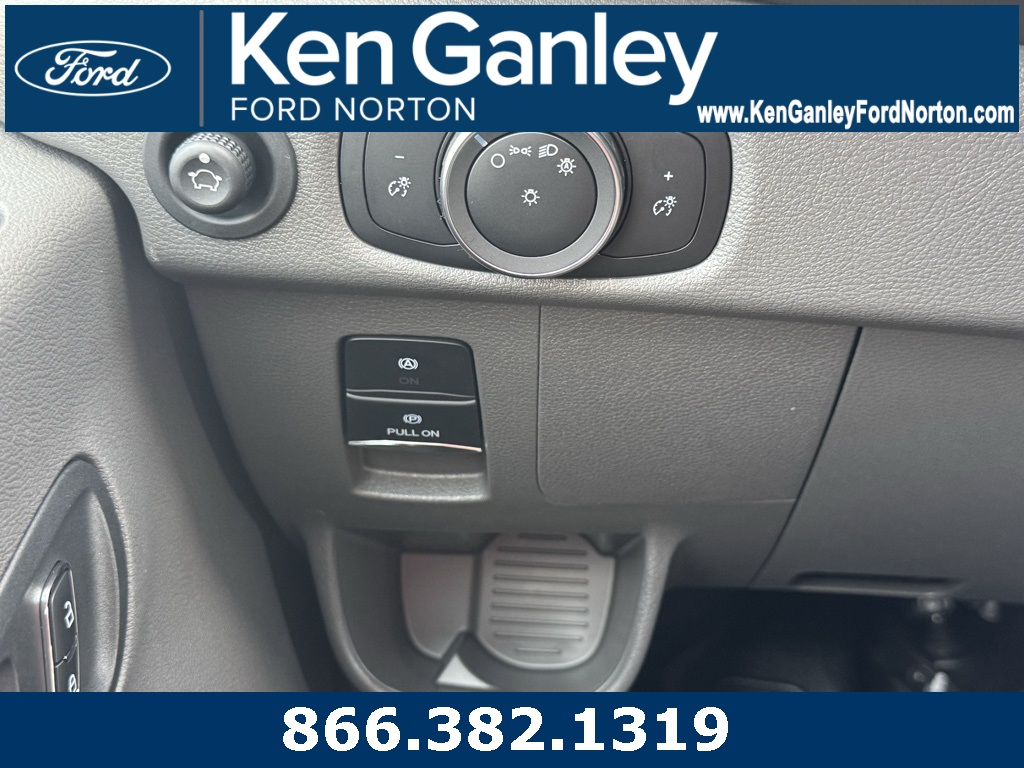 2025 Ford Transit Base Image 33 of 34