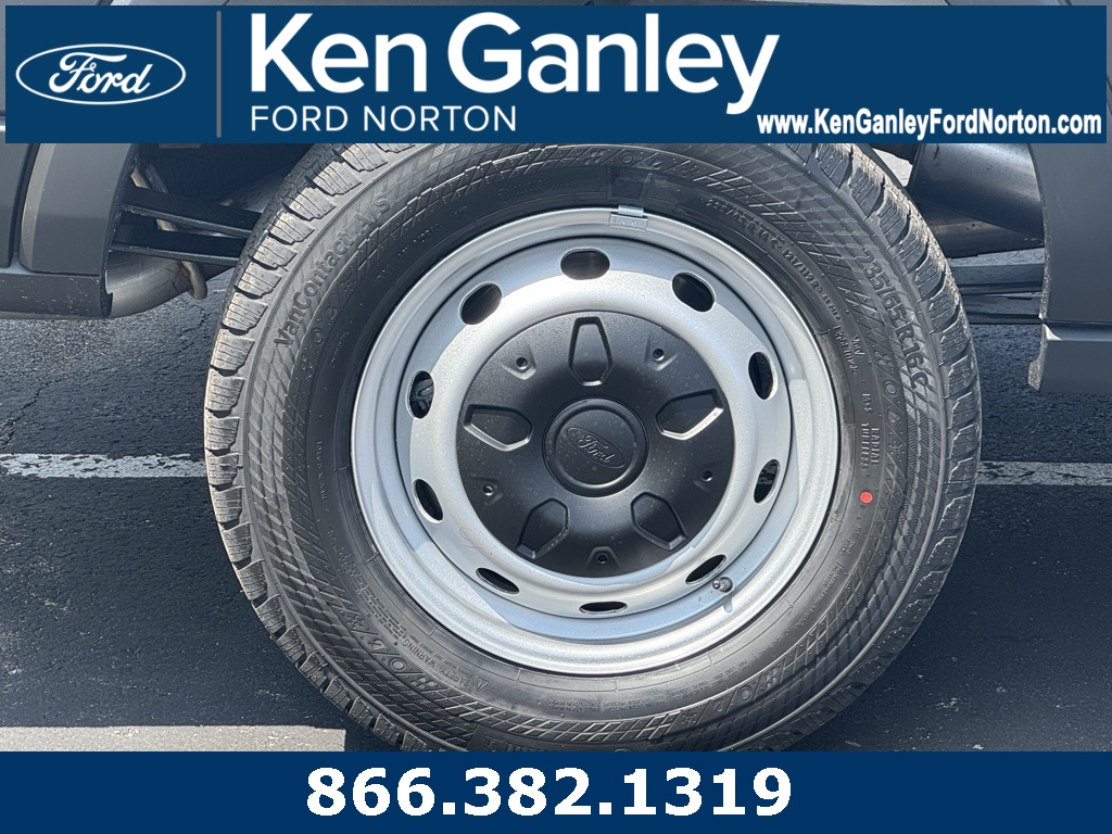 2025 Ford Transit Base Image 11 of 34