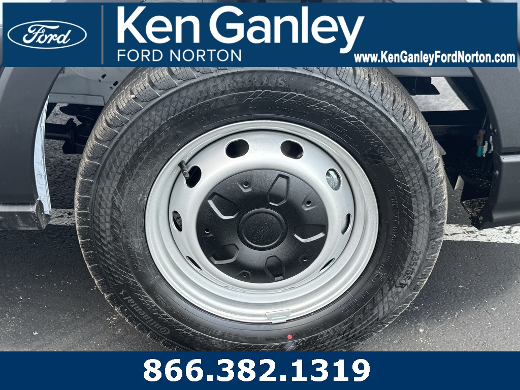 2025 Ford Transit Base Image 13 of 37