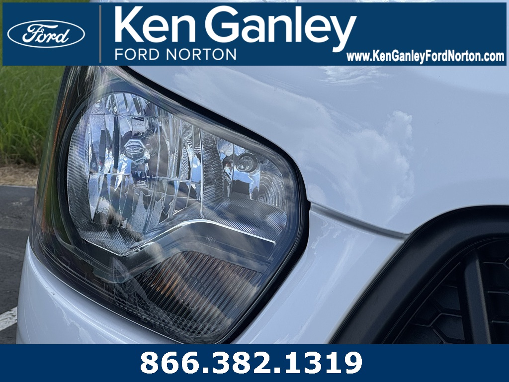 2025 Ford Transit Base Image 27 of 37