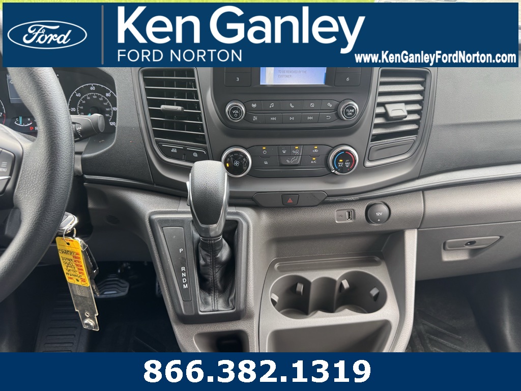 2025 Ford Transit Base Image 21 of 37